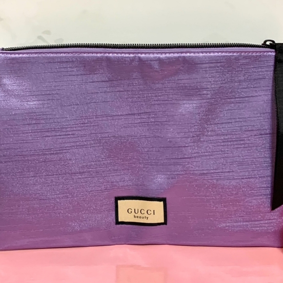 ⚜️GUCCI BEAUTY COSMETIC LAVENDER FLORA POUCH NWOT ♡ - Picture 4 of 5